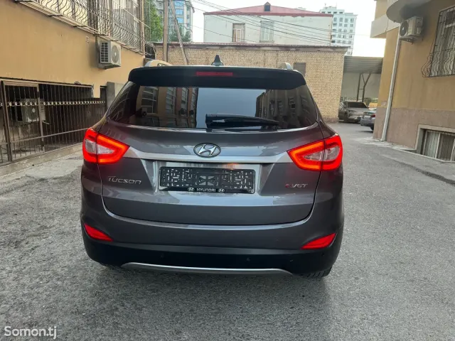 Hyundai Tucson 2014 · 2.0 AT