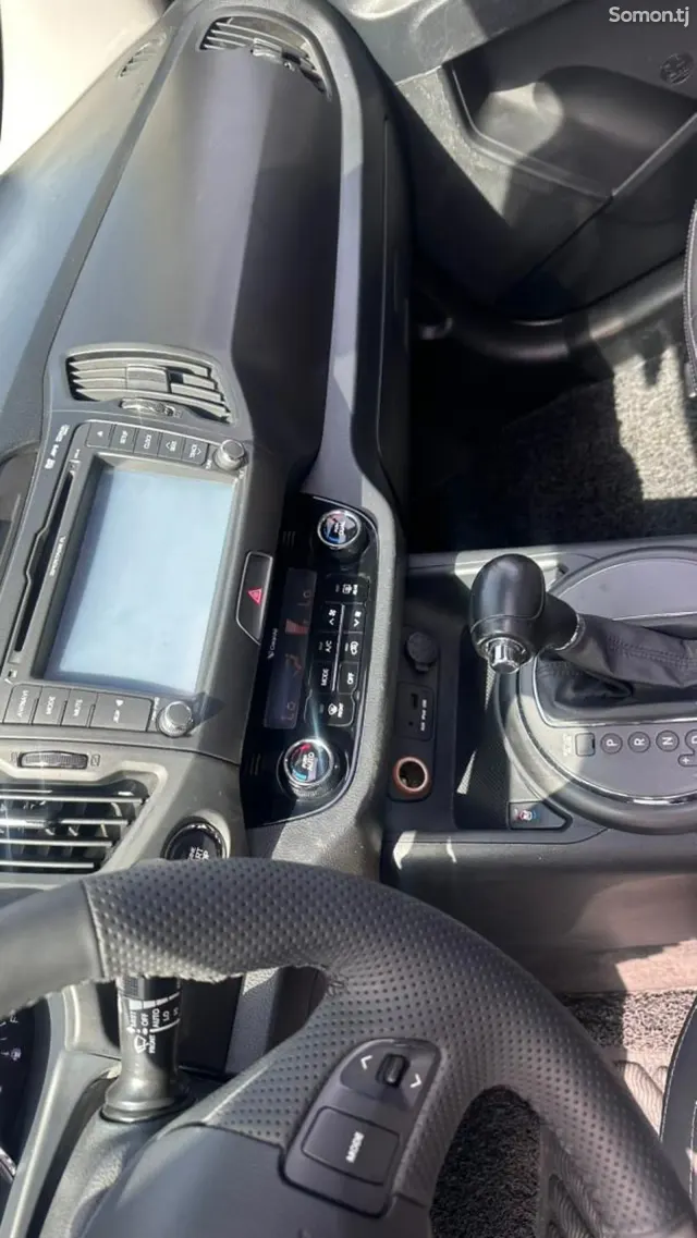 Kia Sportage 2014 · 2.0 AT