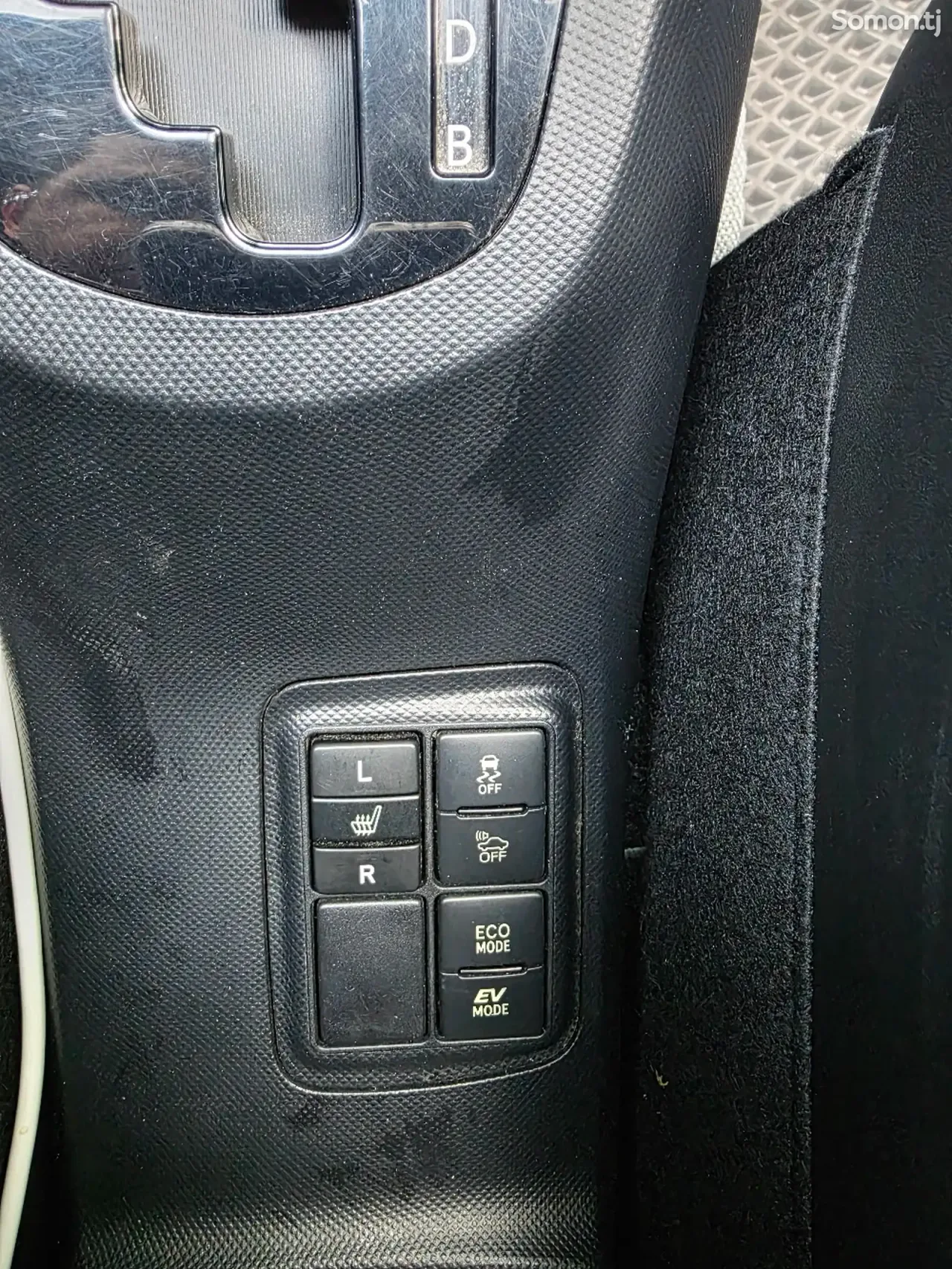Toyota Aqua 2015 · 1.5 AT