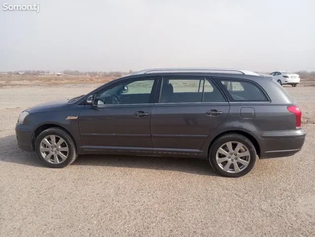 Toyota Avensis 2007 · 2.0 AT