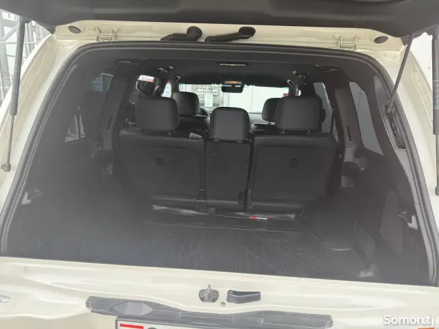 Toyota Land Cruiser 2018 · 4.5 AT