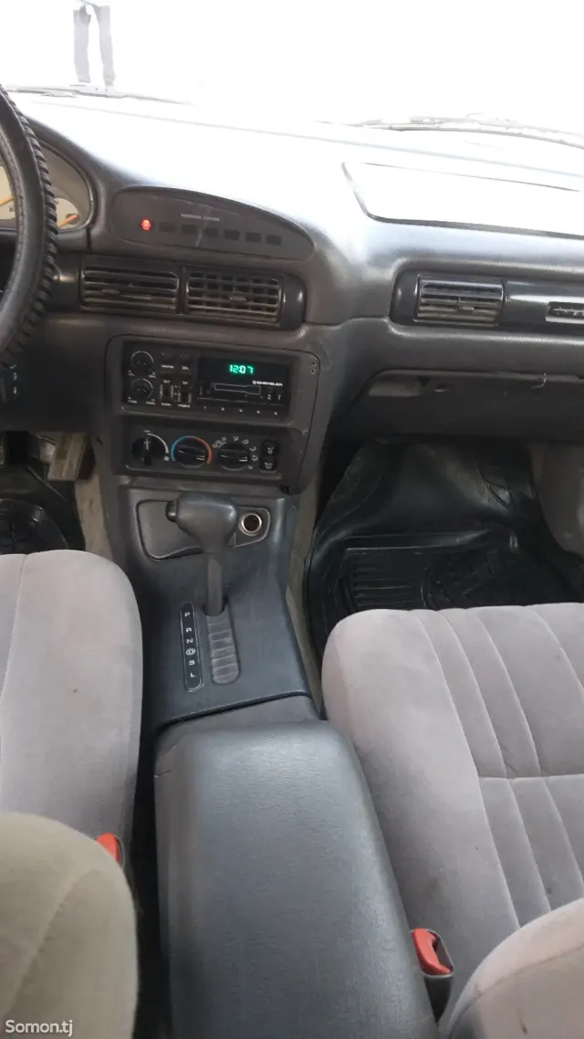 Chrysler PT Cruiser 1993 · 3.3 AT
