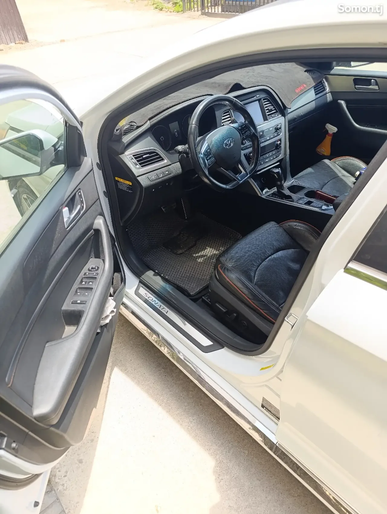 Hyundai Sonata 2014 · 2.0 AT