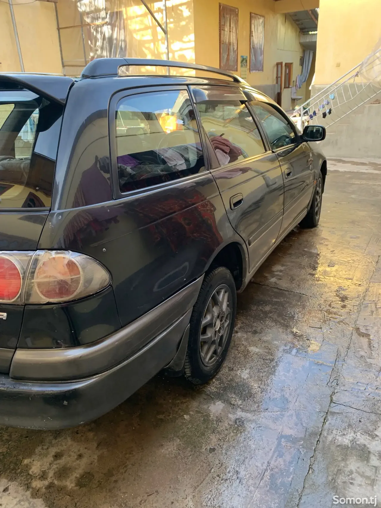 Toyota Caldina 1998 · 2.0 AT