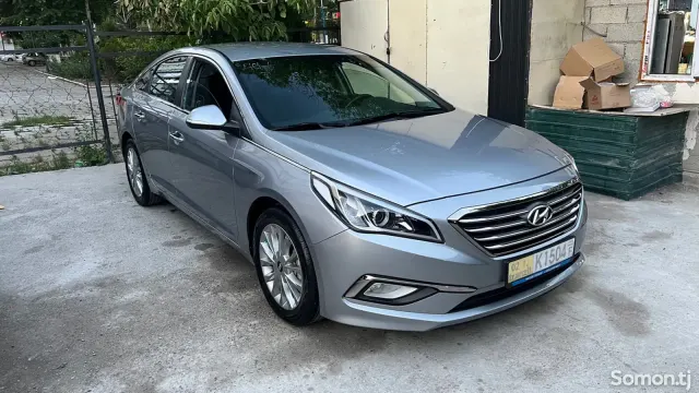 Hyundai Sonata 2015 · 2.0 AT