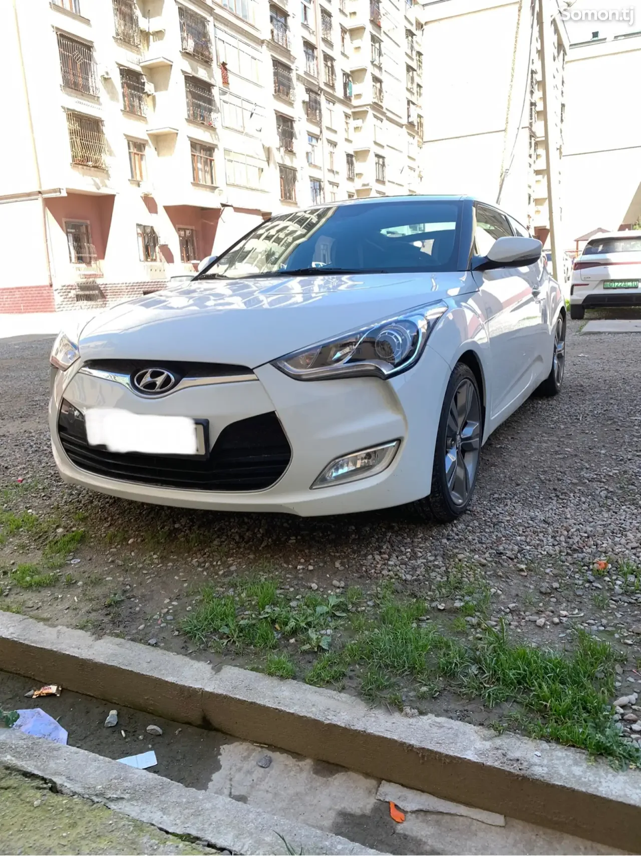 Hyundai Veloster 2012 · 1.6 AT