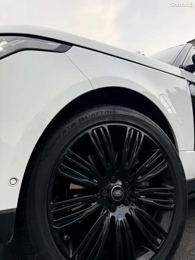 Land Rover Vogue 2019 · 5.0 AT