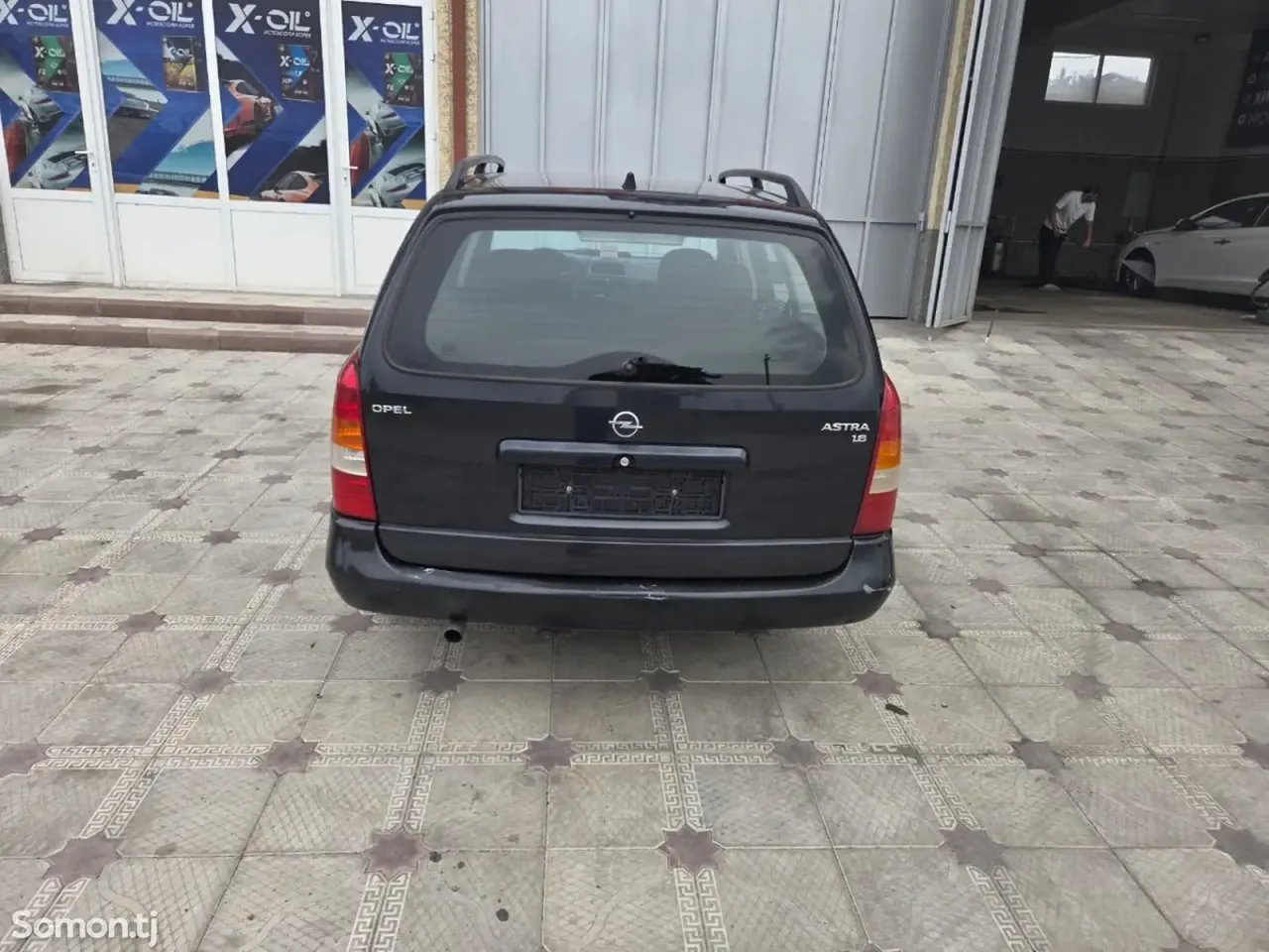 Opel Astra G 1998 · 1.6 MT