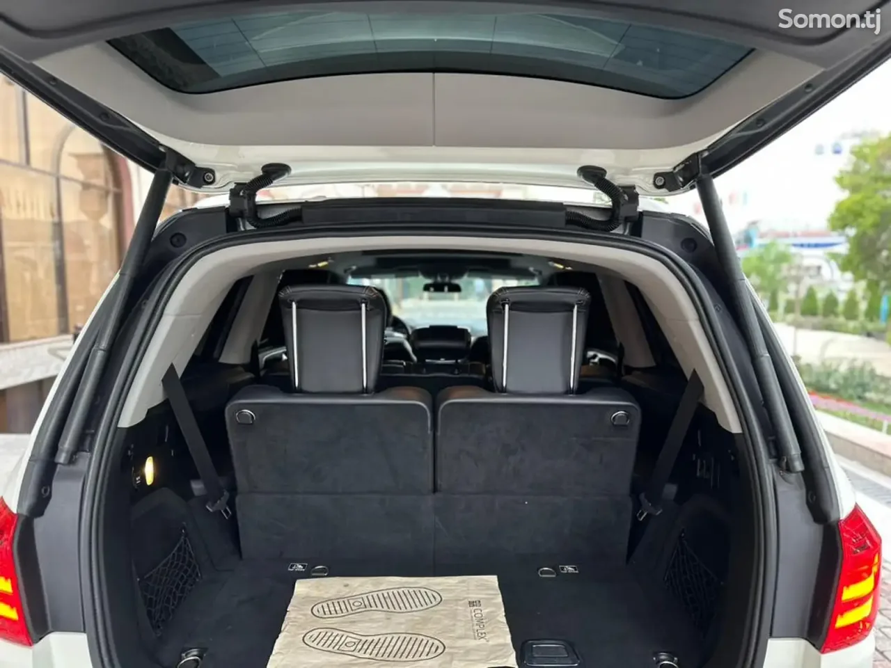 Mercedes-Benz GL class 2013 · 4.5 AT