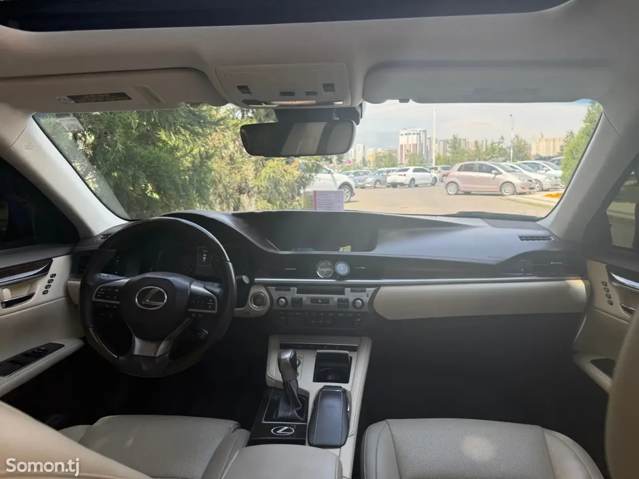 Lexus ES series 2016 · 3.5 AT