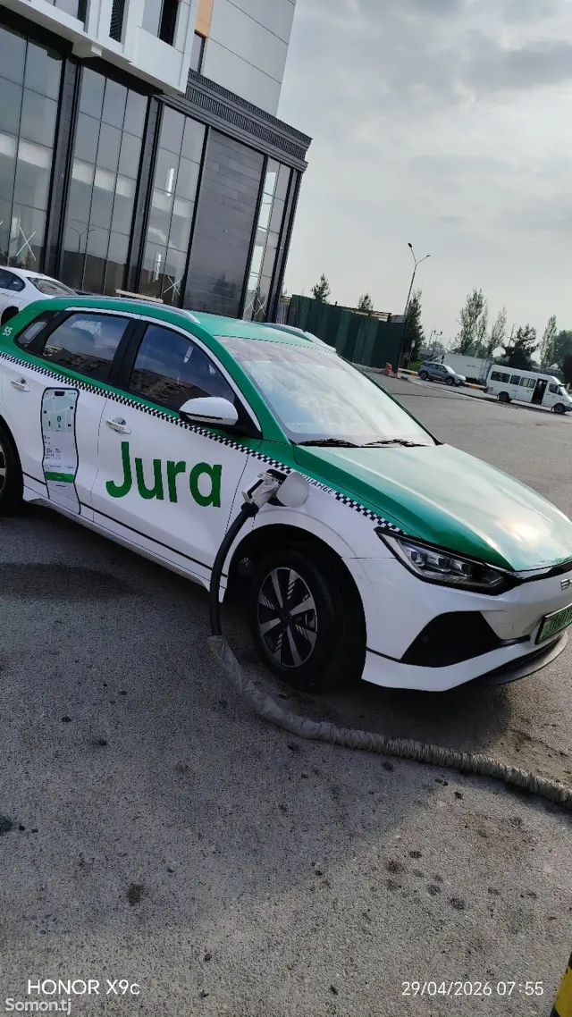 BYD E2 2024 · 2.0 AT