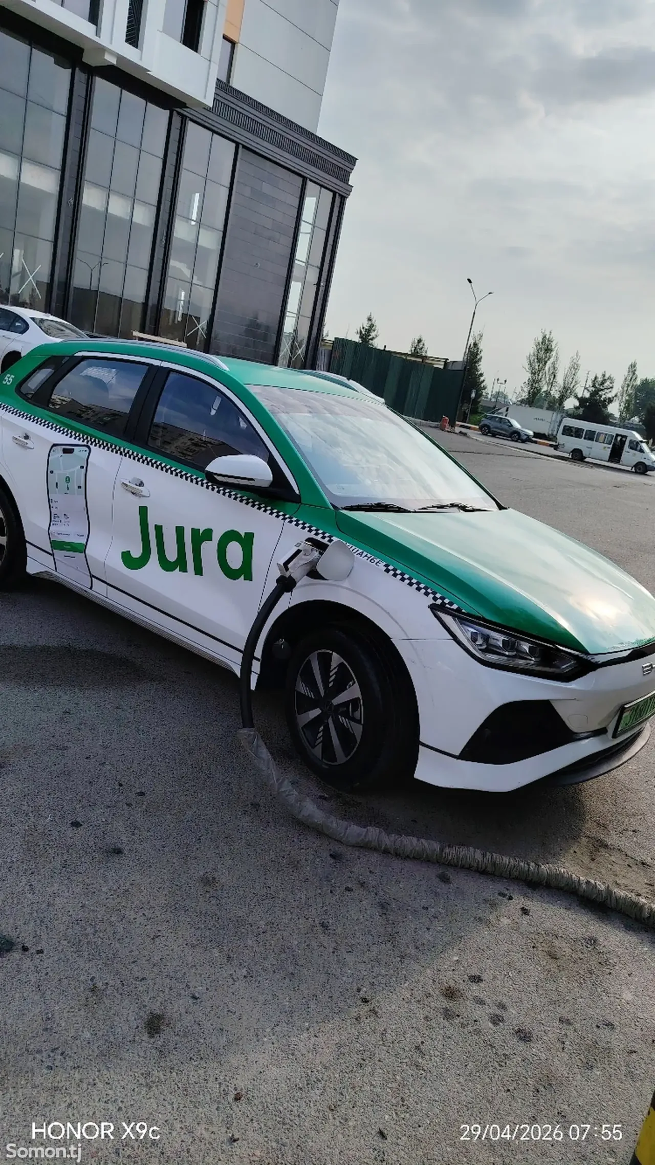 BYD E2 2024 · 2.0 AT