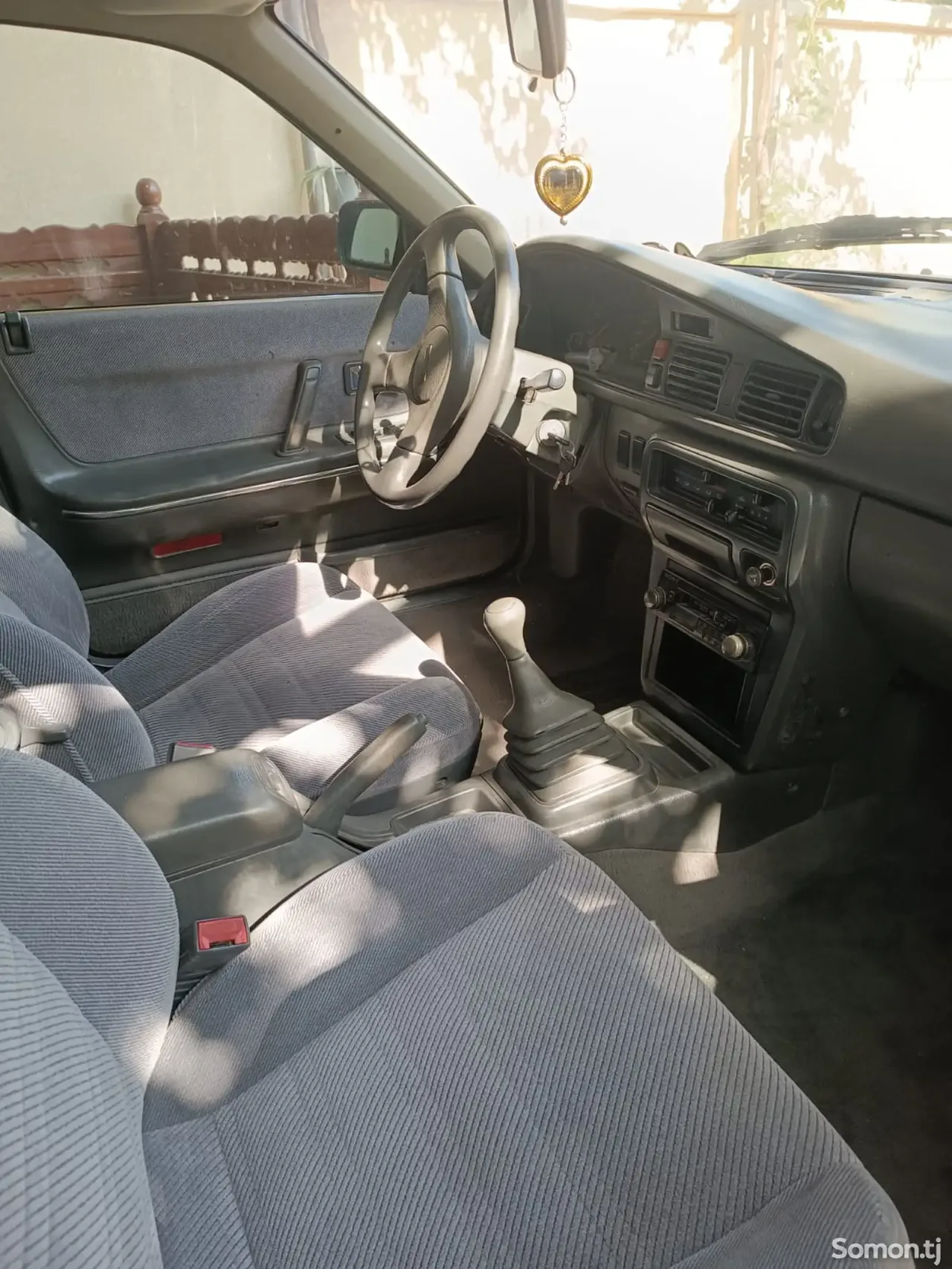 Mazda 626 1991 · 2.0 MT