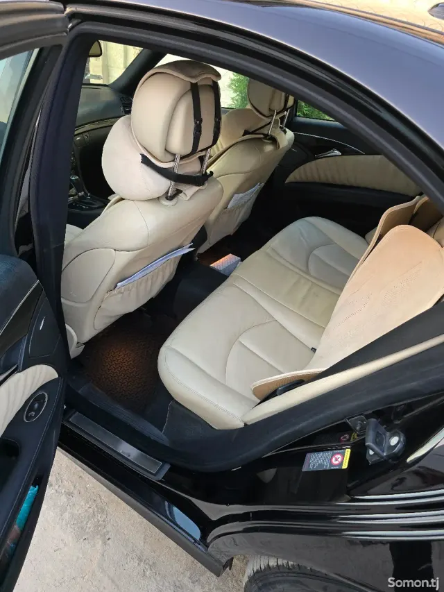 Mercedes-Benz E class 2008 · 3.5 AT