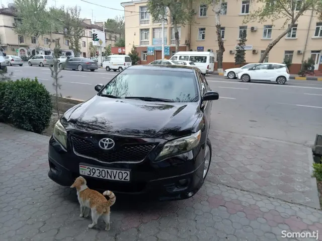 Toyota Camry 2008 · 2.4 AT