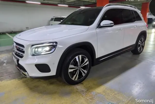 Mercedes-Benz GLB class 2021 · 2.0 AT