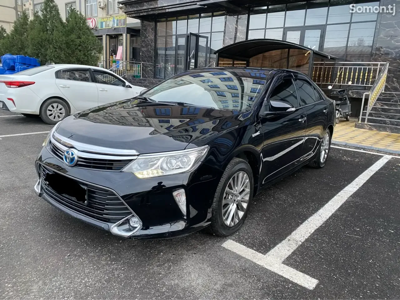 Toyota Camry 2017 · 2.5 AT