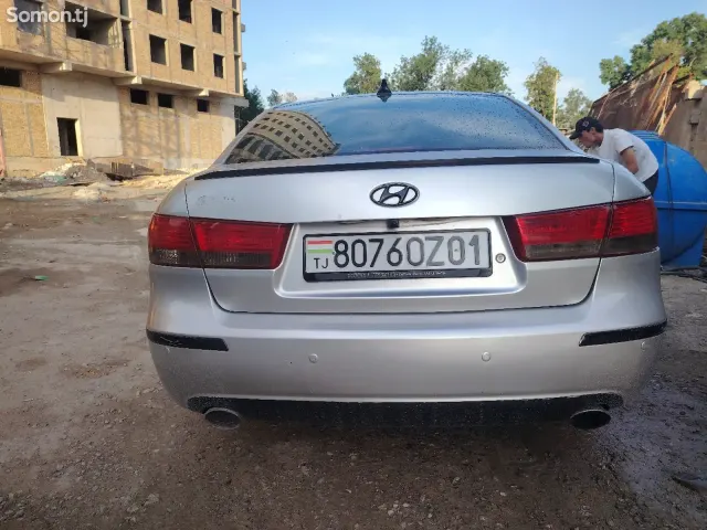Hyundai Sonata 2008 · 2.4 AT