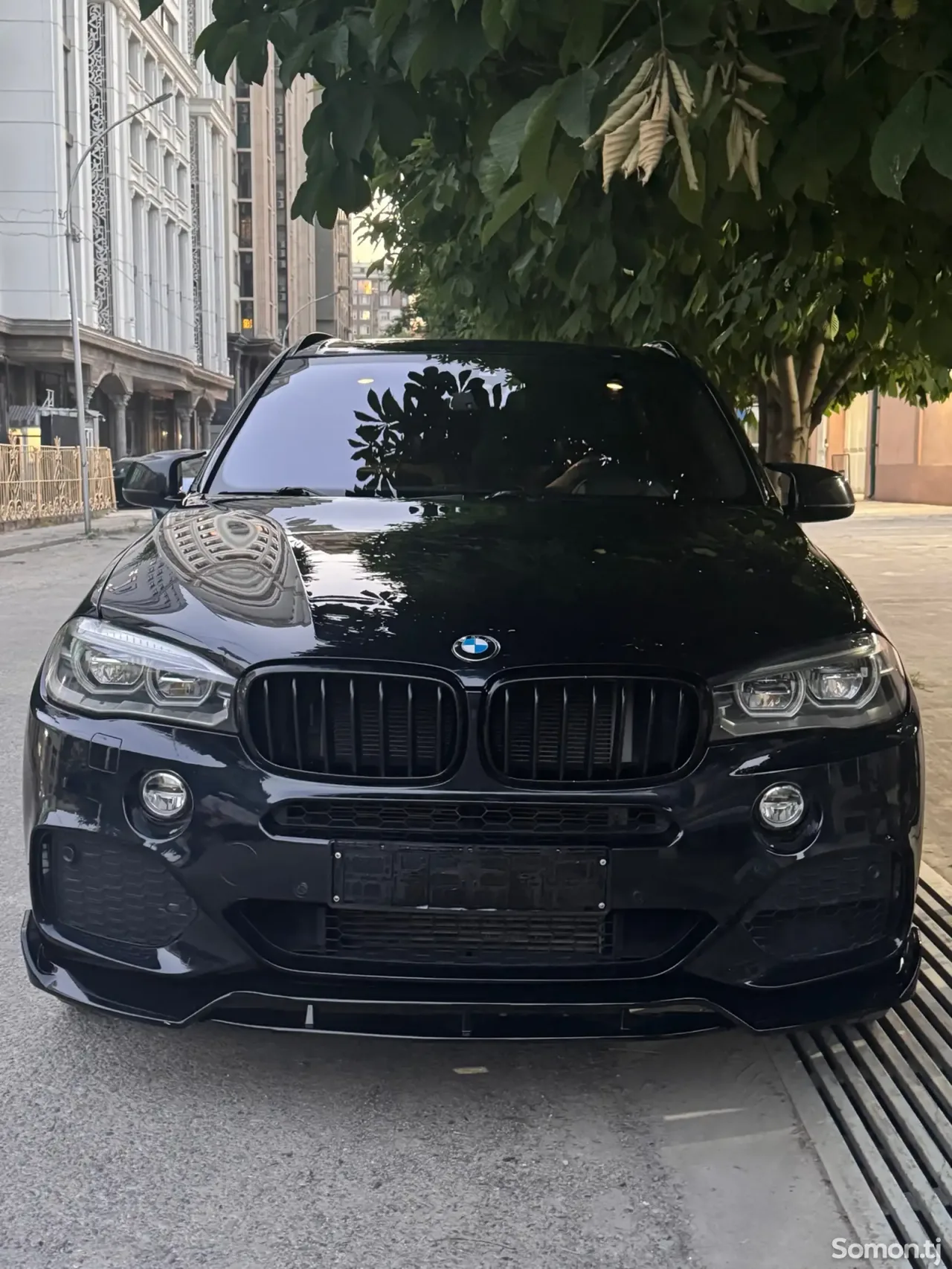 BMW X5 2016 · 4.0 AT