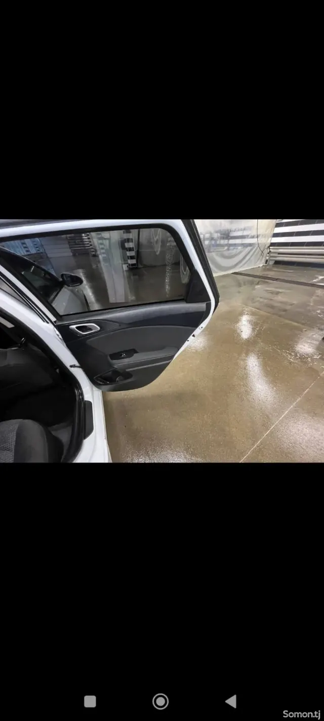 Kia Ceed 2019 · 1.6 AT