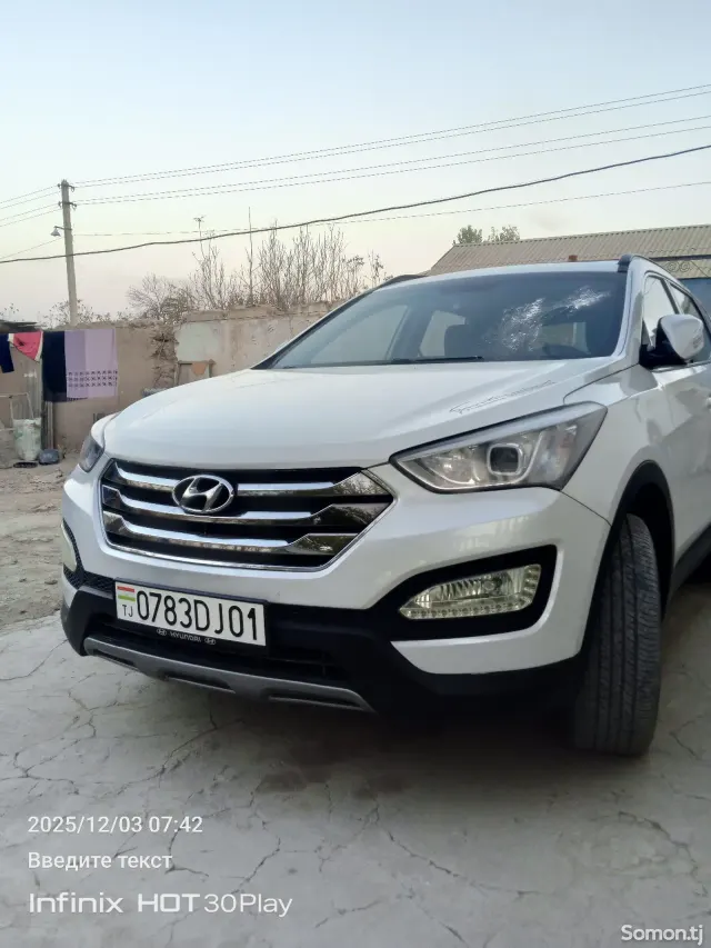 Hyundai Santa Fe 2014 · 2.4 AT