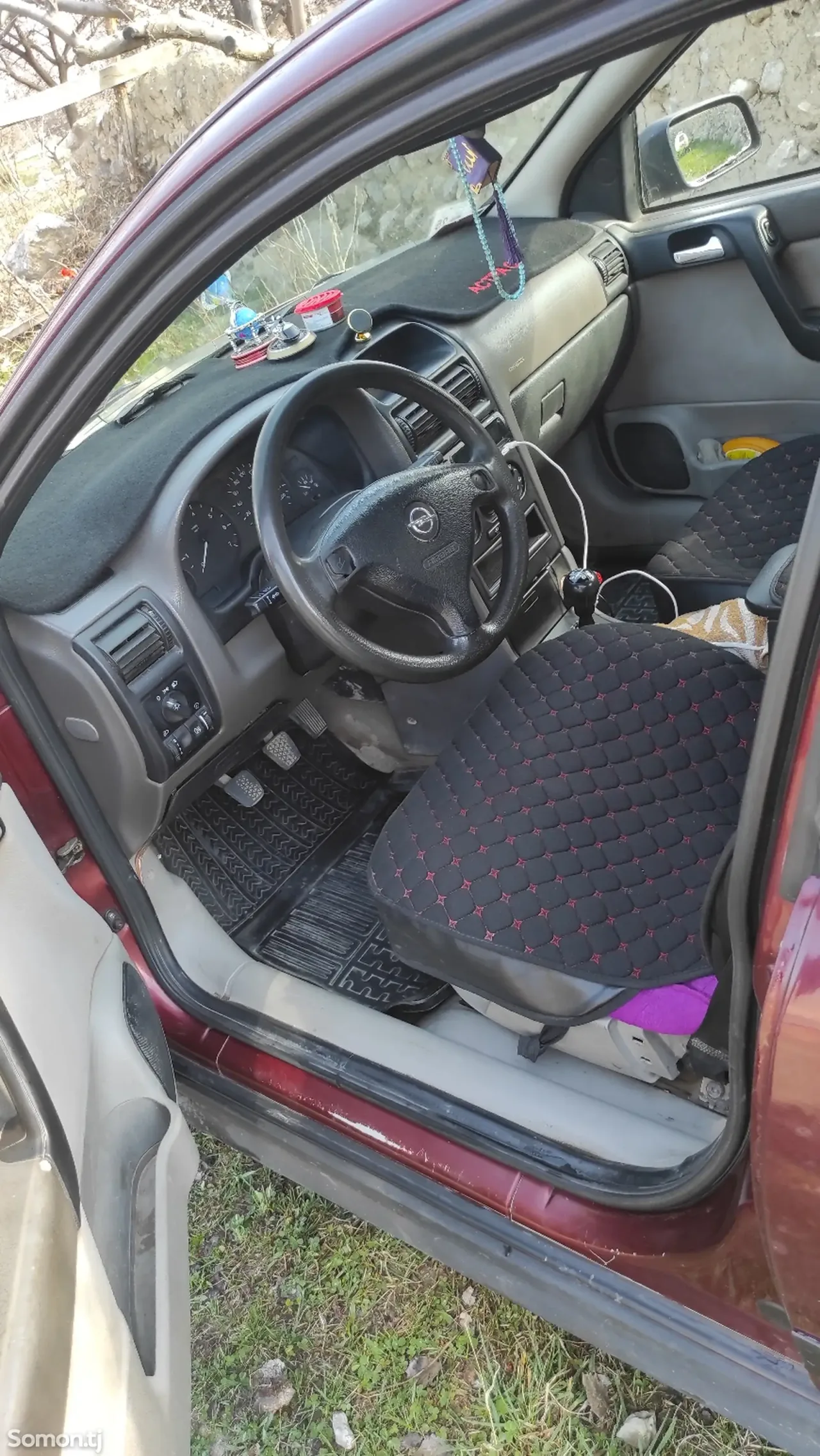 Opel Astra G 1998 · 1.6 MT