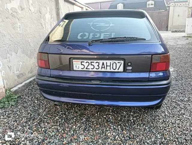 Opel Astra F 1997 · 1.6 MT