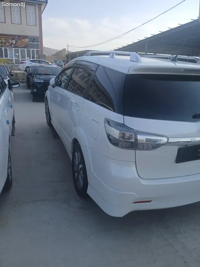 Toyota Wish 2014 · 2.0 AT