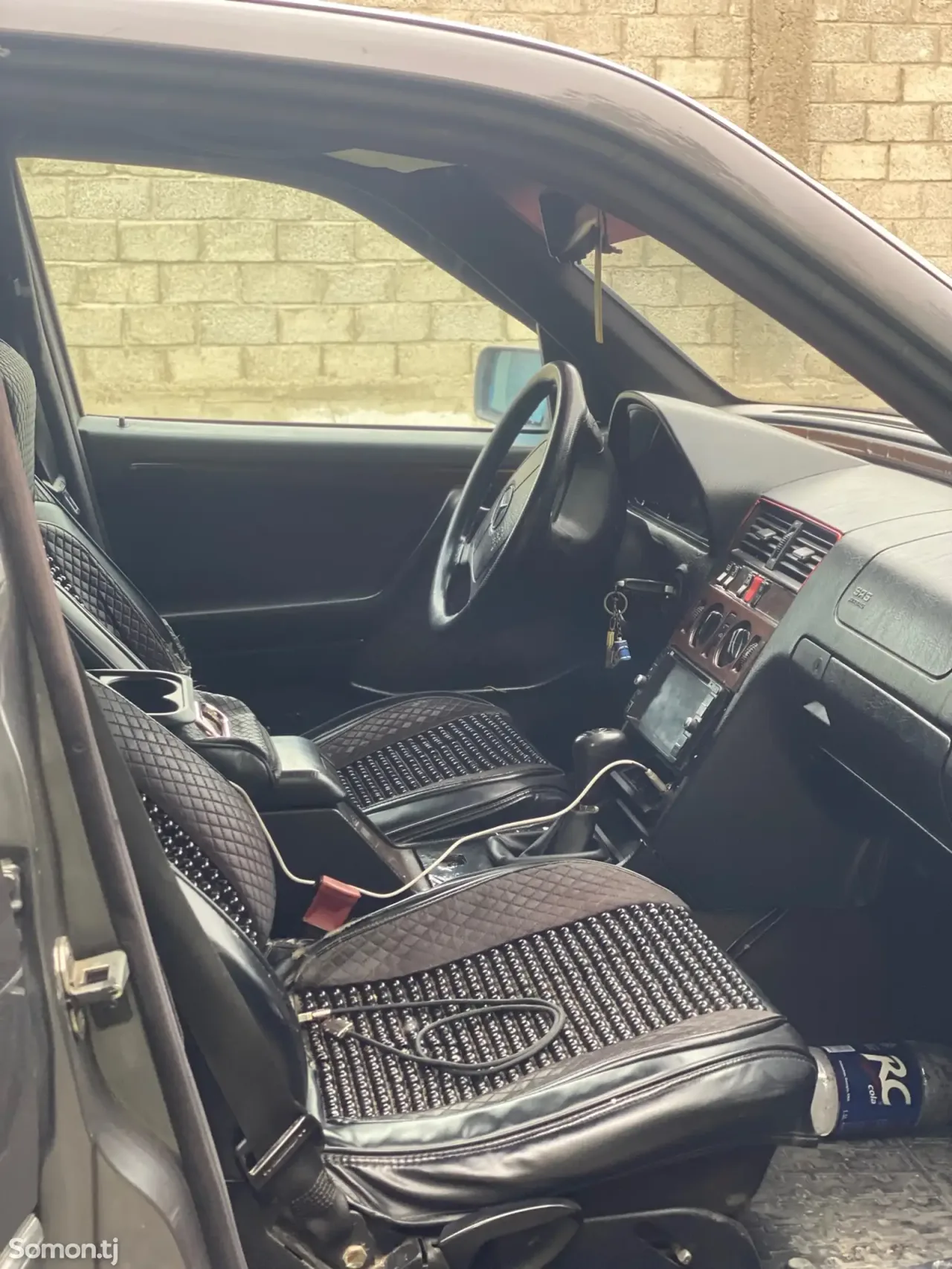 Mercedes-Benz C class 1995 · 2.8 MT