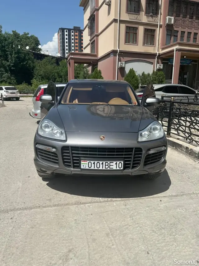 Porsche Cayenne 2010 · 4.8 AT
