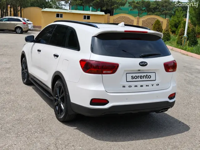 Kia Sorento 2020 · 2.0 AT