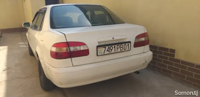 Toyota Corolla 1997 · 0.6 AT