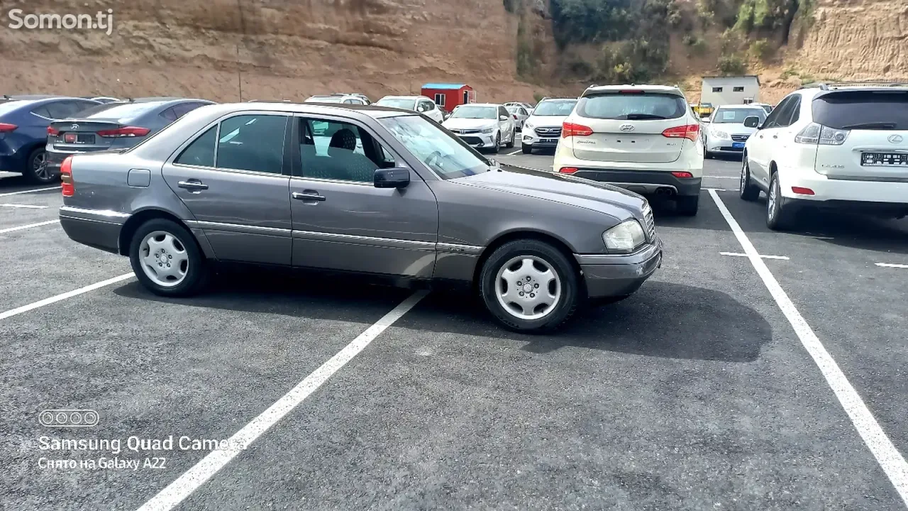 Mercedes-Benz C class 1995 · 1.8 MT