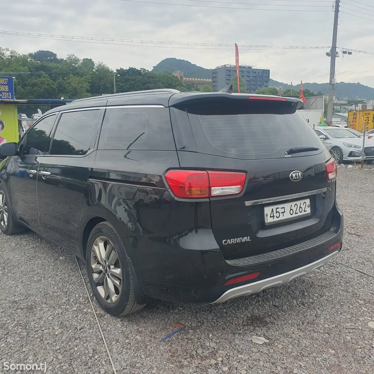Kia Carnival 2015 · 2.2 AT