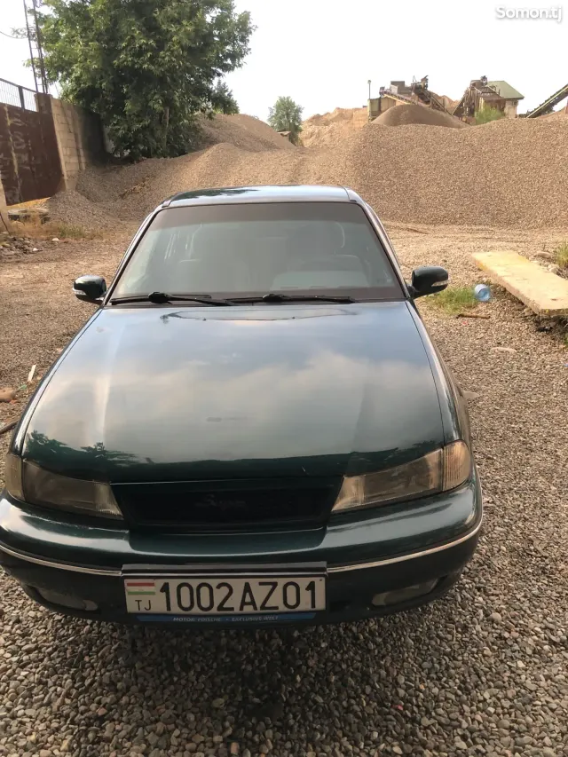 Daewoo Nexia 1996 · 1.6 MT