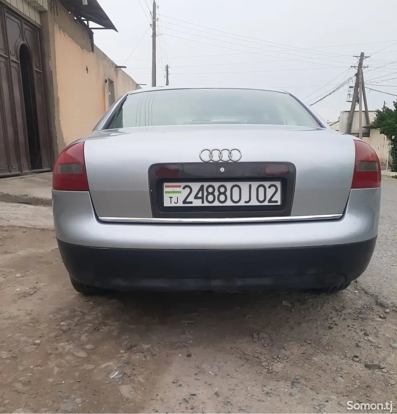 Audi A6 1998 · 2.2 MT