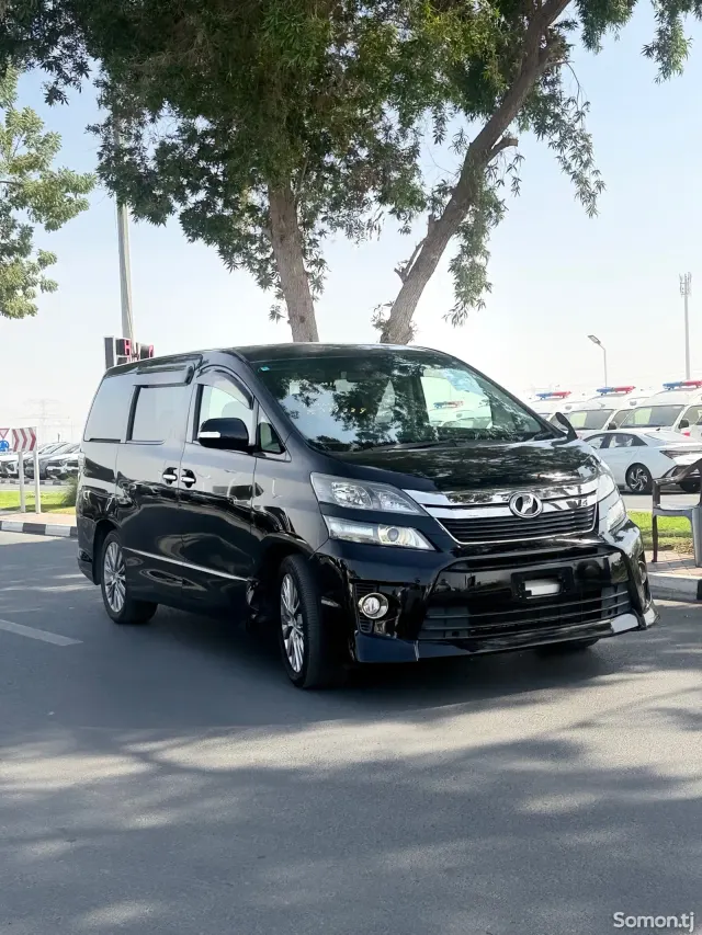 Toyota Vellfire 2014 · 2.4 AT