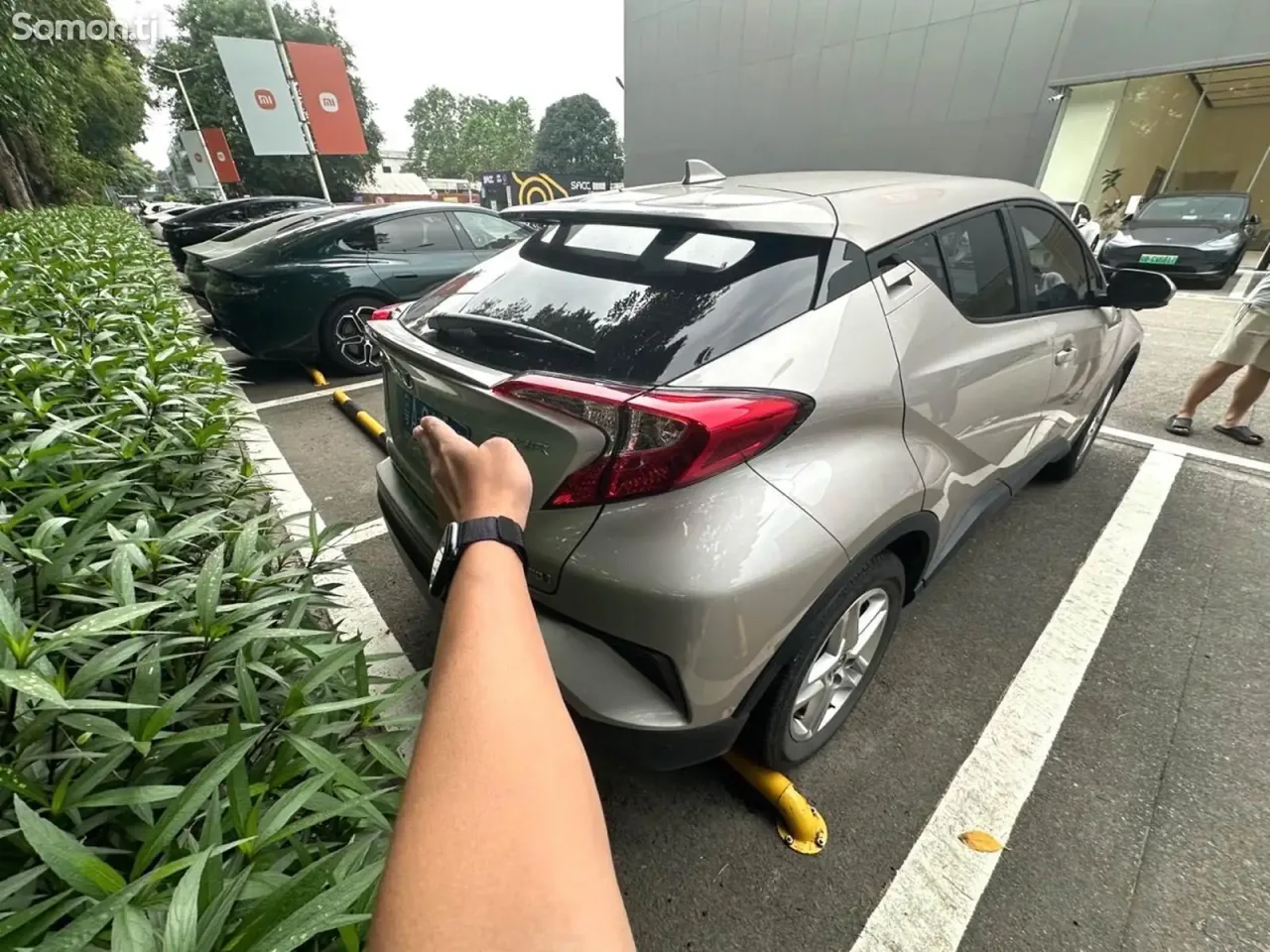 Toyota C-HR 2023 · 2.0 AT