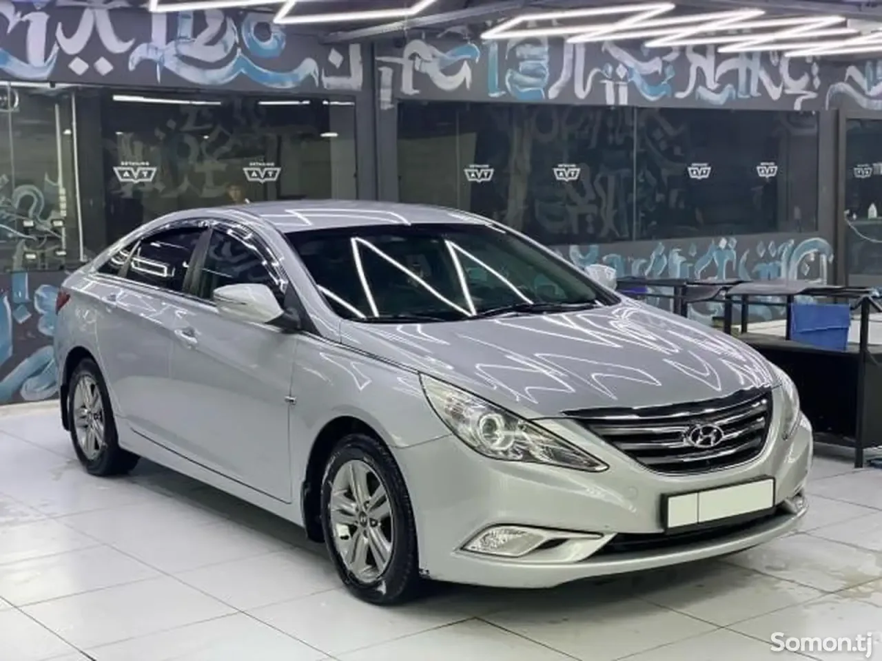 Hyundai Sonata 2014 · 2.0 AT