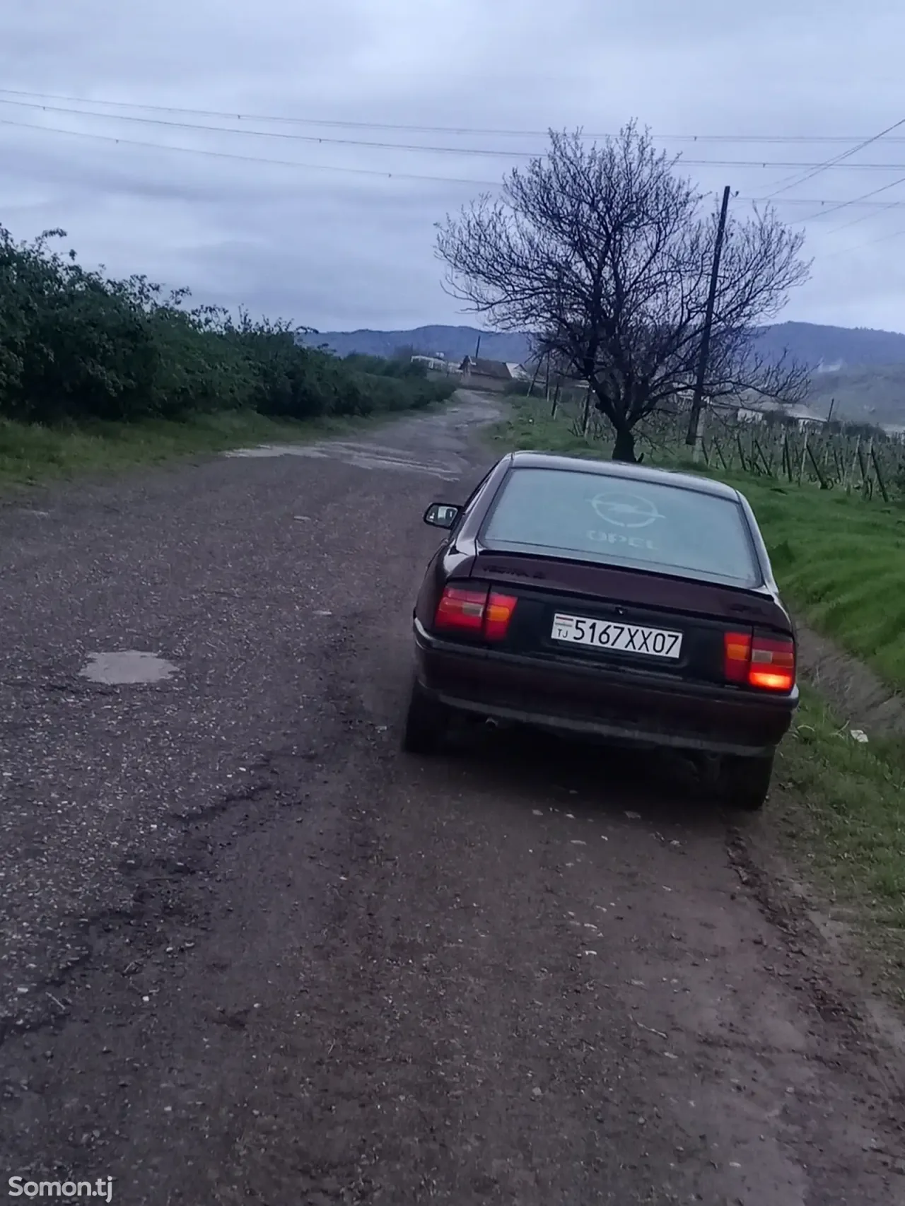 Opel Vectra A 1991 · 1.8 MT