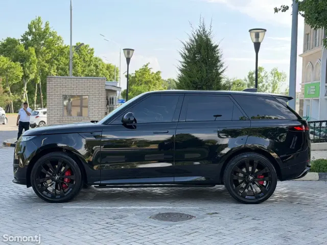 Land Rover Range Rover Sport 2024 · 3.5 AT