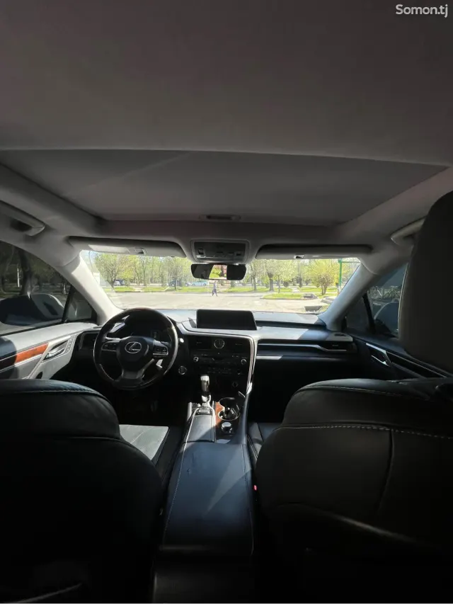 Lexus RX series 2017 · 3.5 AT