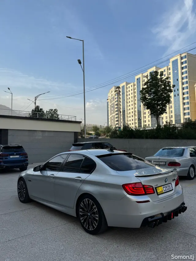 BMW 5 series 2012 · 2.0 AT