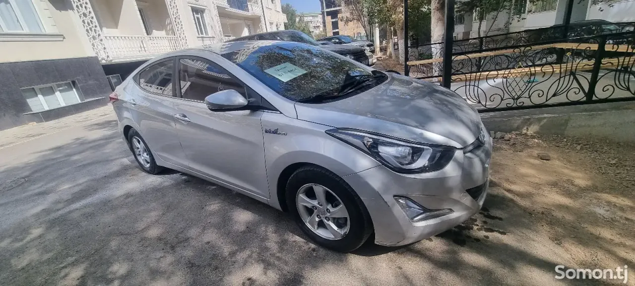 Hyundai Avante 2014 · 1.6 AT