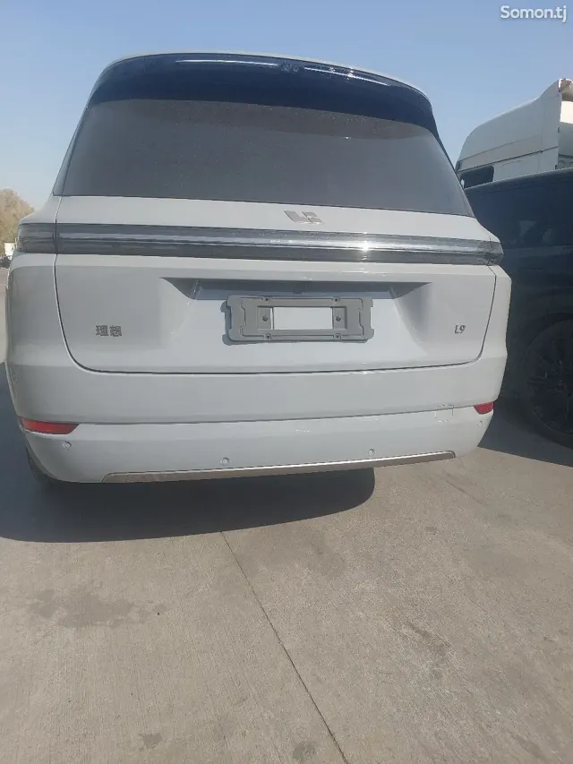 Li Auto (Lixiang) L9 2025 · 2.5 AMT