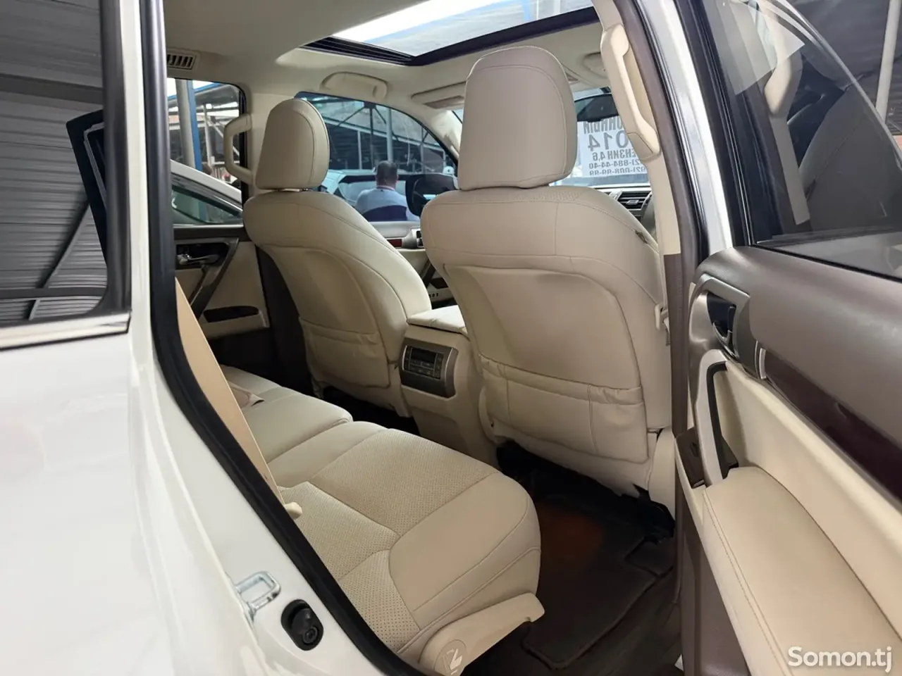 Lexus GX series 2014 · 4.6 AT