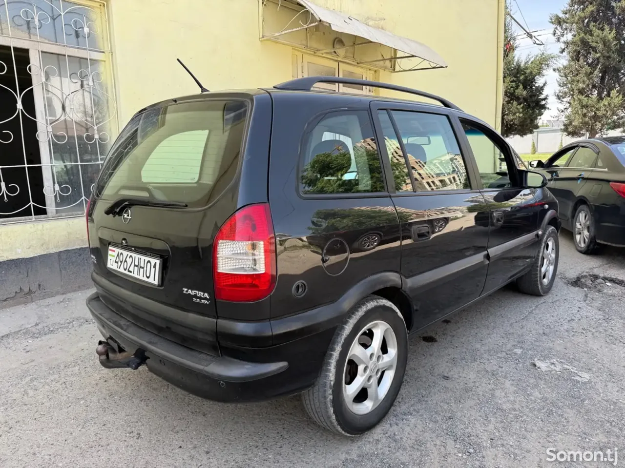 Opel Zafira 2001 · 2.2 AT