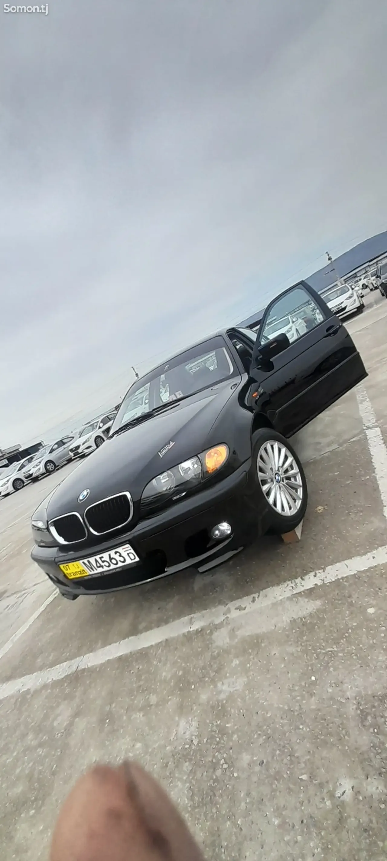 BMW 3 series 2003 · 1.8 MT