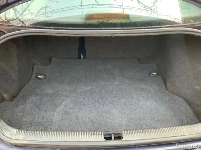 Audi A4 1998 · 1.8 MT