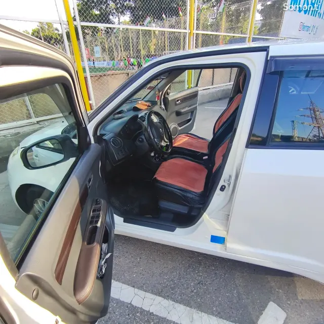 Suzuki Carry 2007 · 1.4 AT